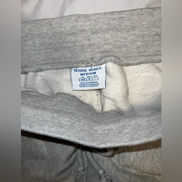 Champion women’s Cotten shorts - Picture 4 of 4